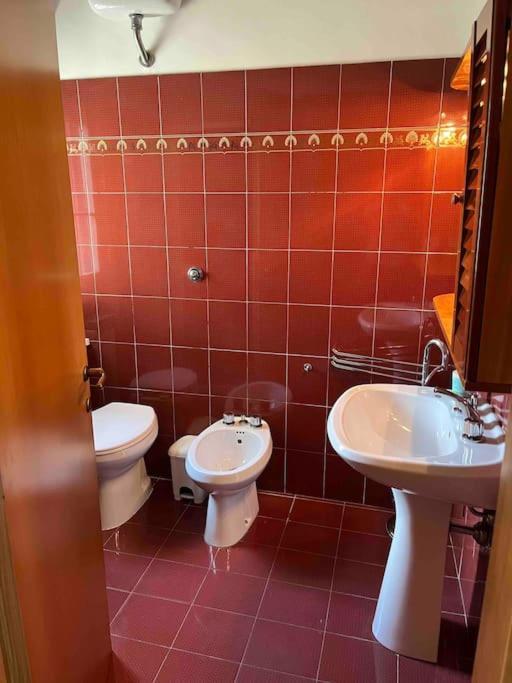 Magnifica Villa A Fregene Fregenae Esterno foto